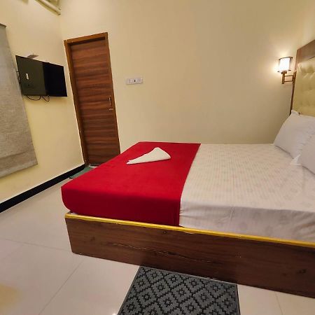 Hotel Comfort Kanchipuram Exterior photo